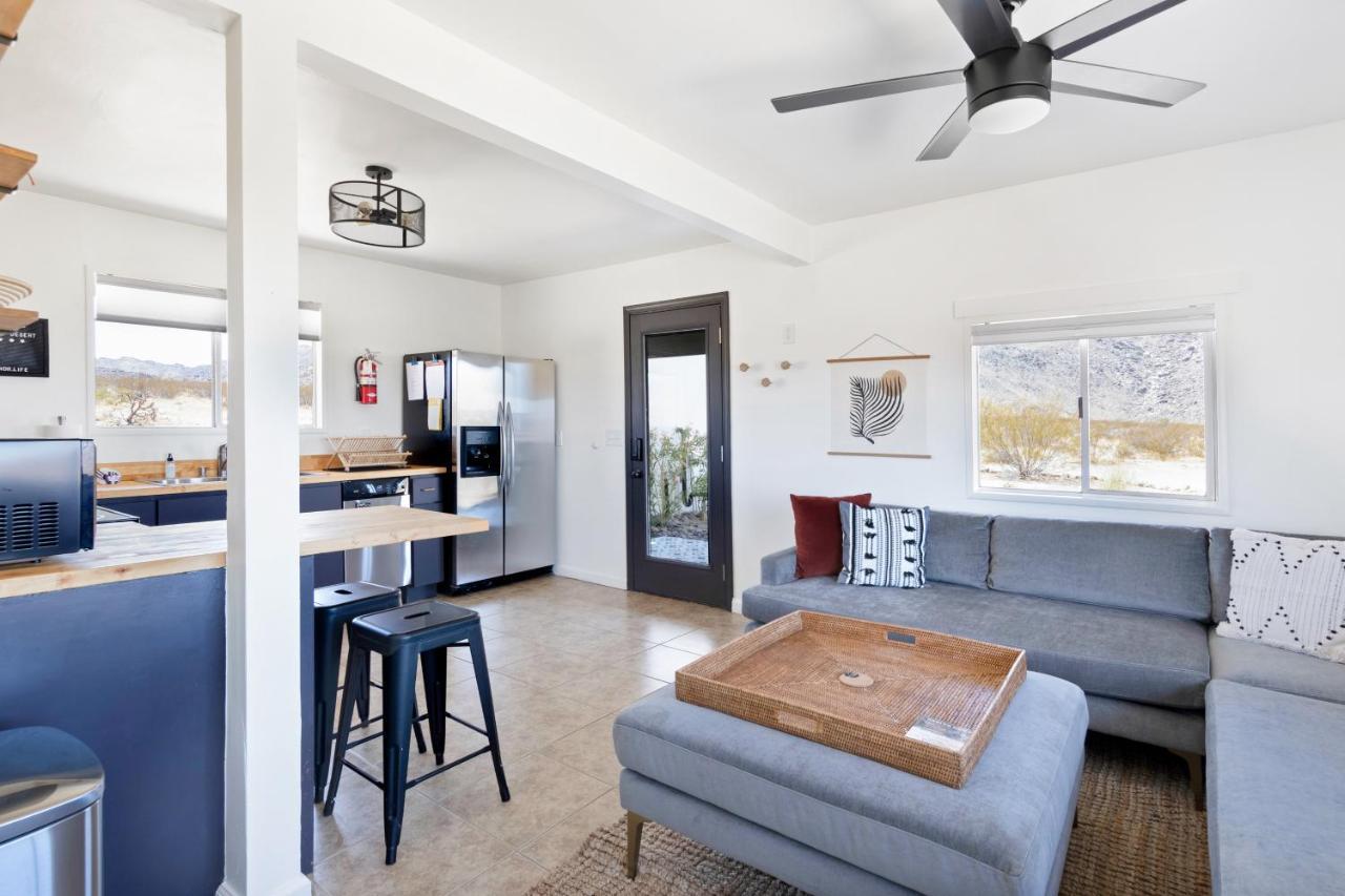 1 Minute To Joshua Tree National Park, Hot Tub, Stars, Private - The Wkndr Holiday home Twentynine Palms