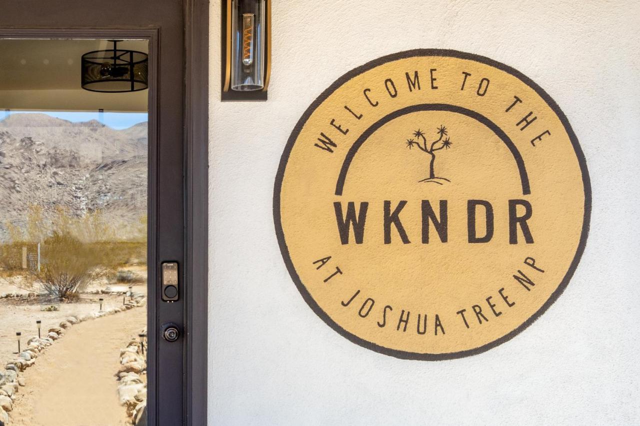 Holiday home 1 Minute To Joshua Tree National Park, Hot Tub, Stars, Private - The Wkndr